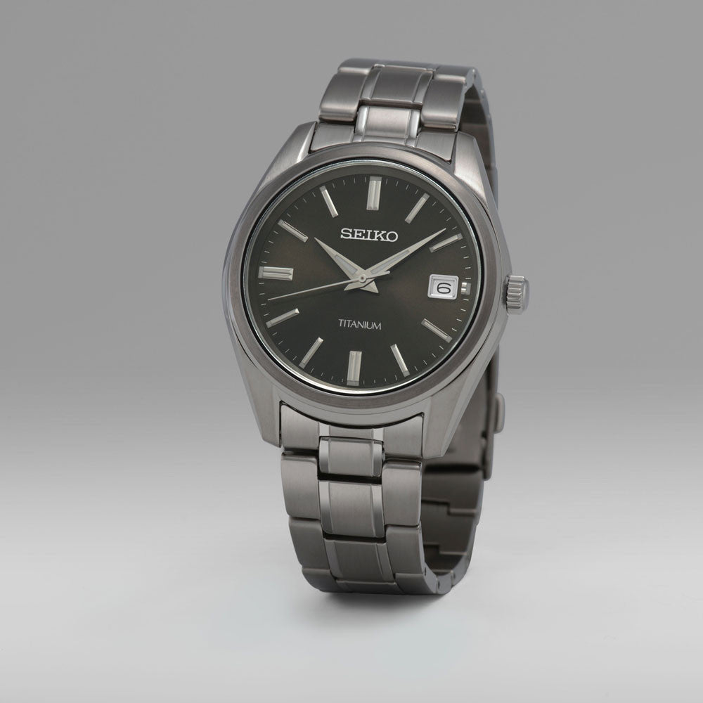 Seiko Classic Titan M SUR375P1